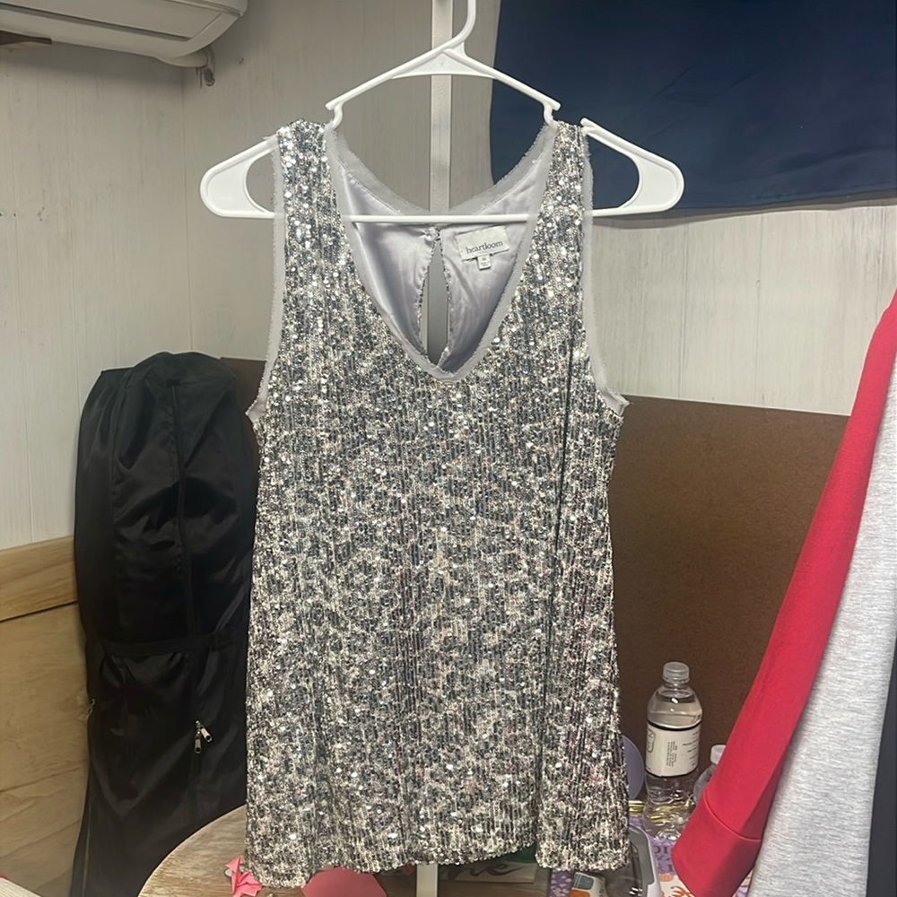 Heartloom Silver Sequin Leopard Tank Size Medium